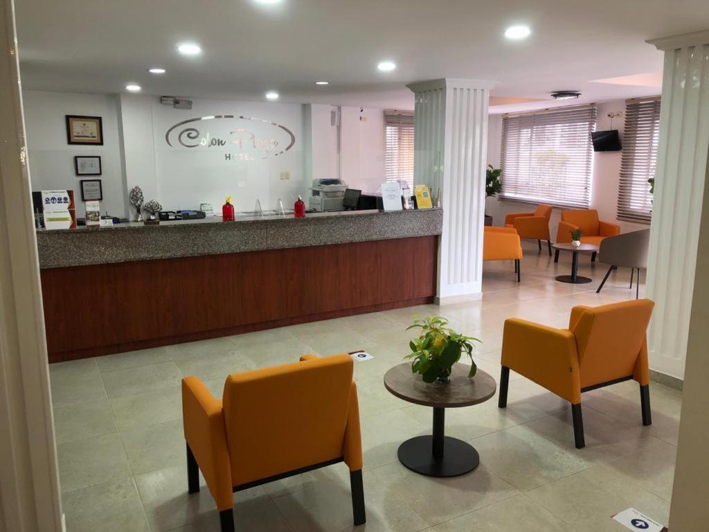 Colon Plaza Hotel توماكو المظهر الخارجي الصورة