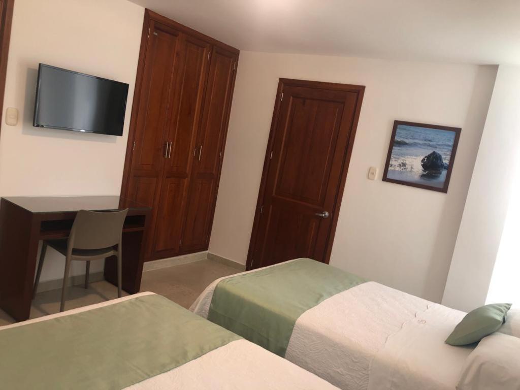 Colon Plaza Hotel توماكو المظهر الخارجي الصورة