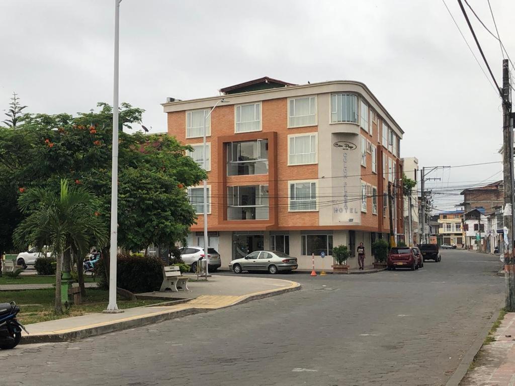 Colon Plaza Hotel توماكو المظهر الخارجي الصورة