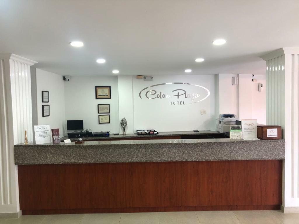 Colon Plaza Hotel توماكو المظهر الخارجي الصورة
